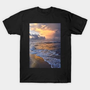 Moody sunrise T-Shirt